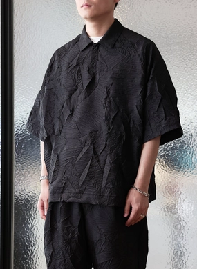 Distort Pleats Polyester Polo