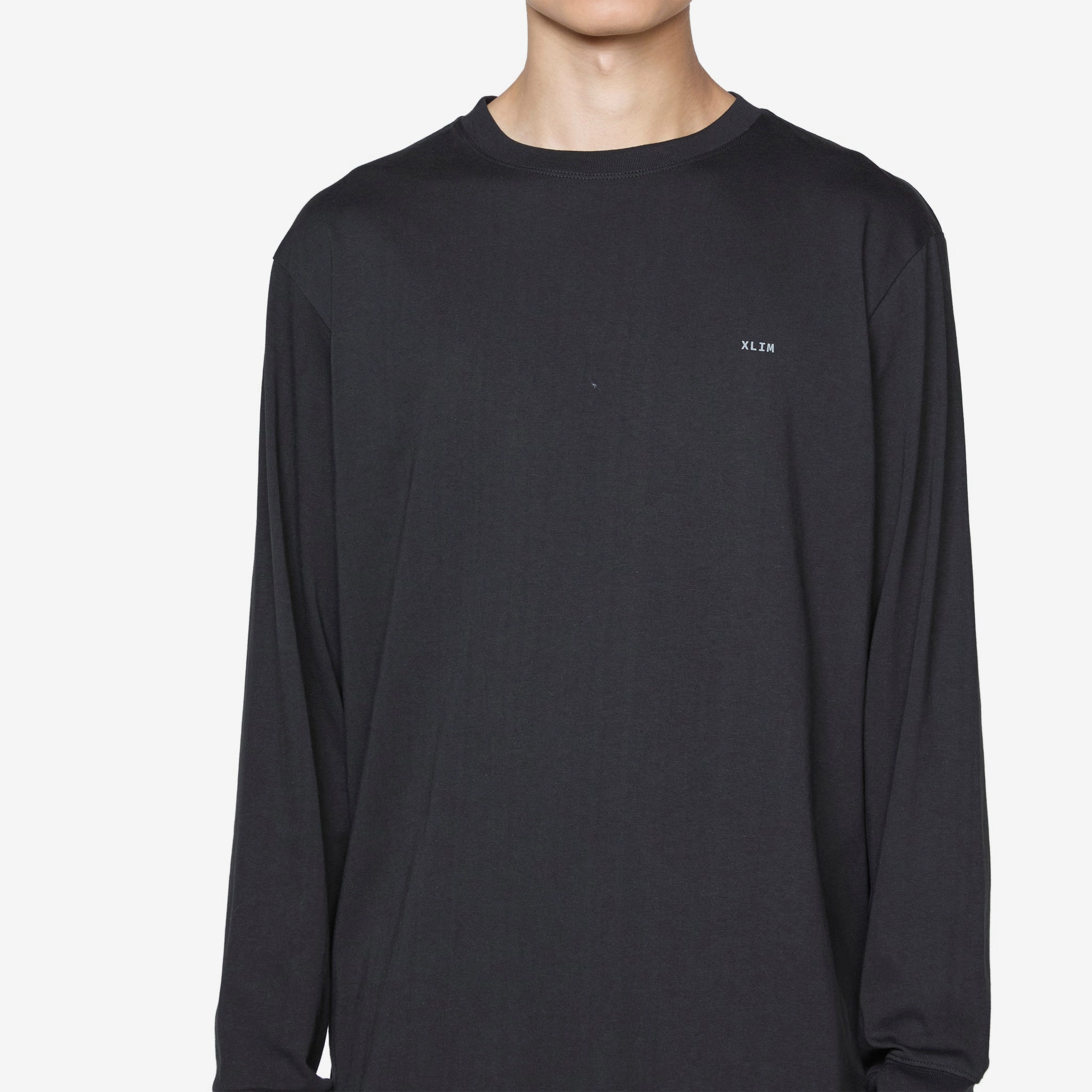 Ep.5 01 Longsleeve Black