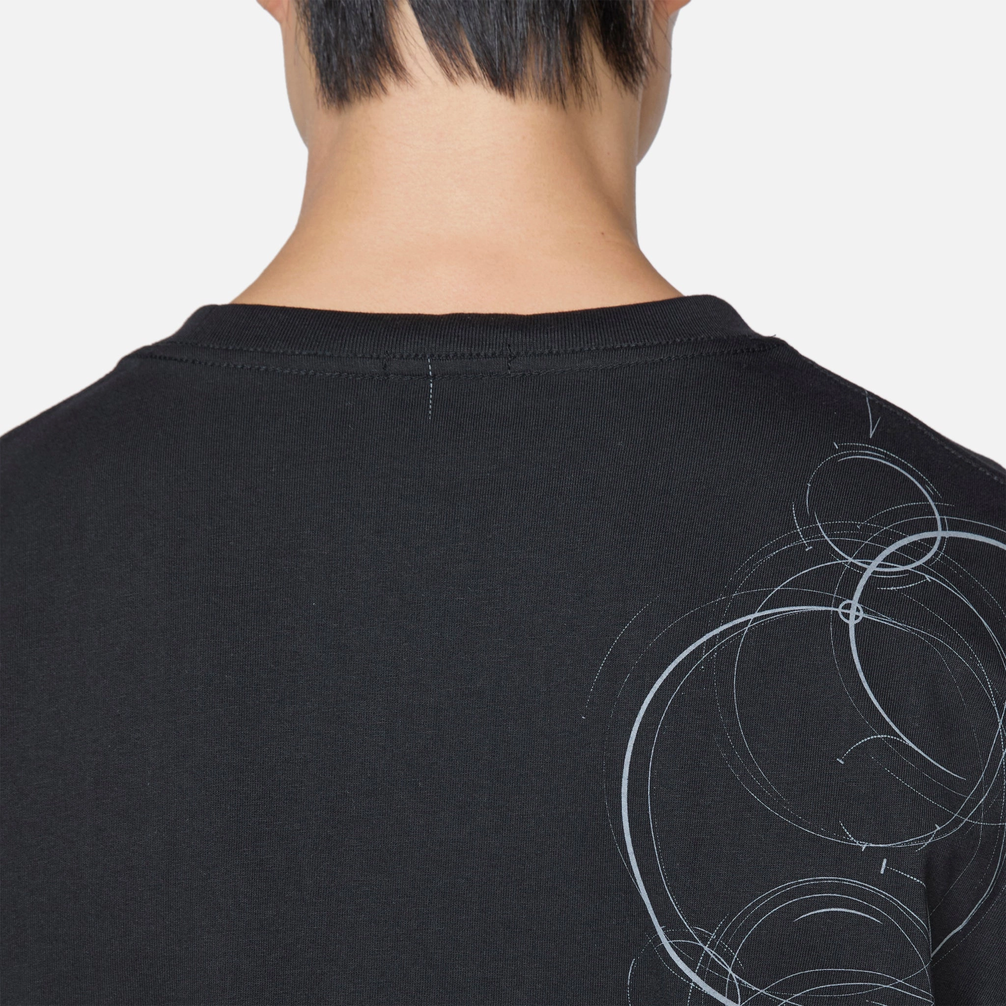 Ep.5 01 Longsleeve Black
