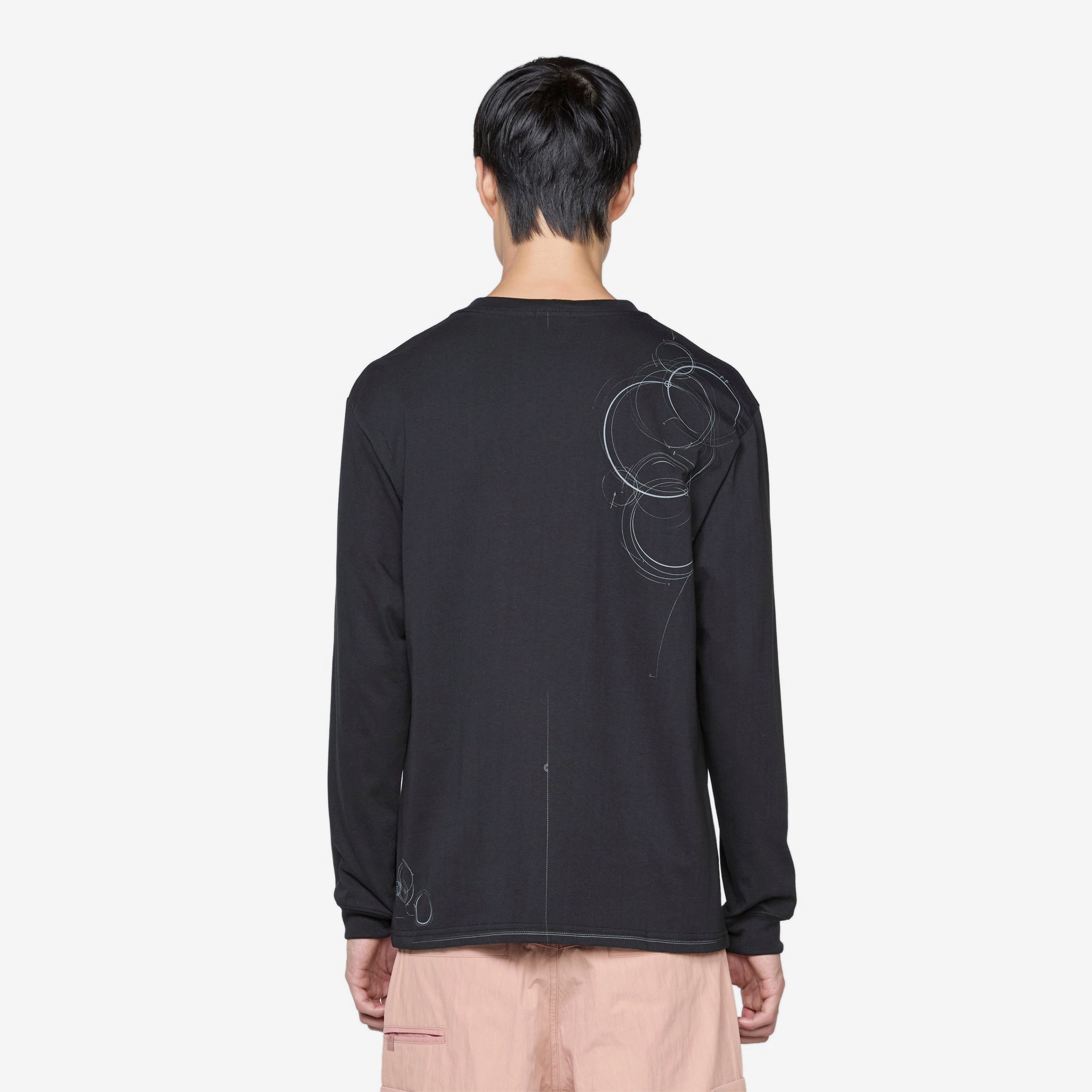 Ep.5 01 Longsleeve Black