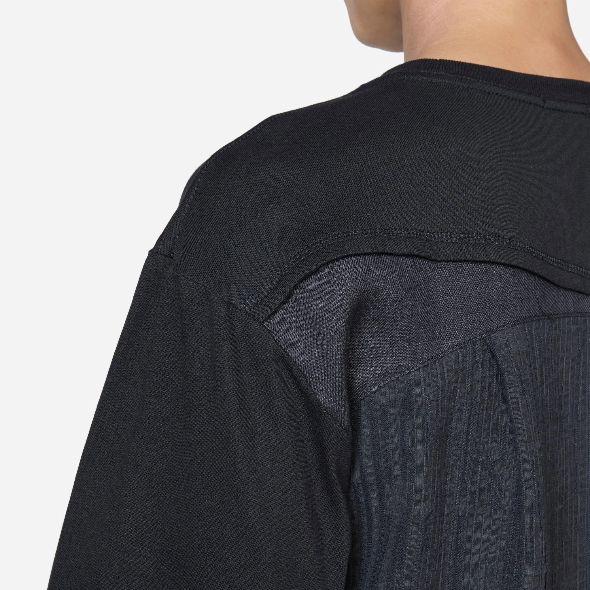 Ep.5 01 T-Shirt Black