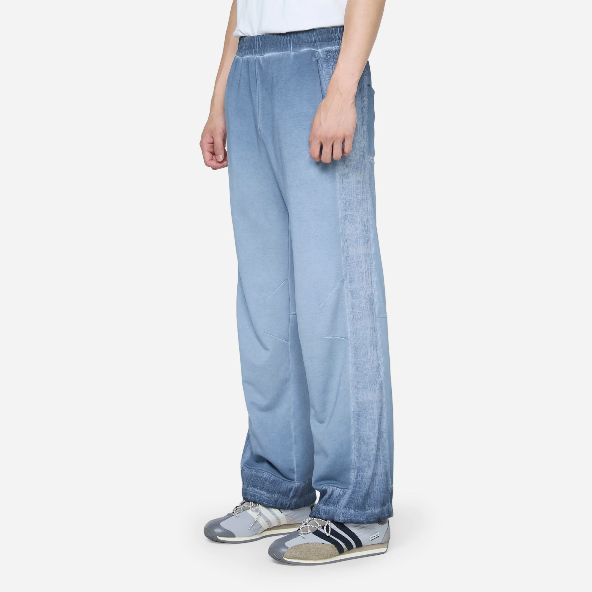 Ep.5 07 Trousers Sky Blue
