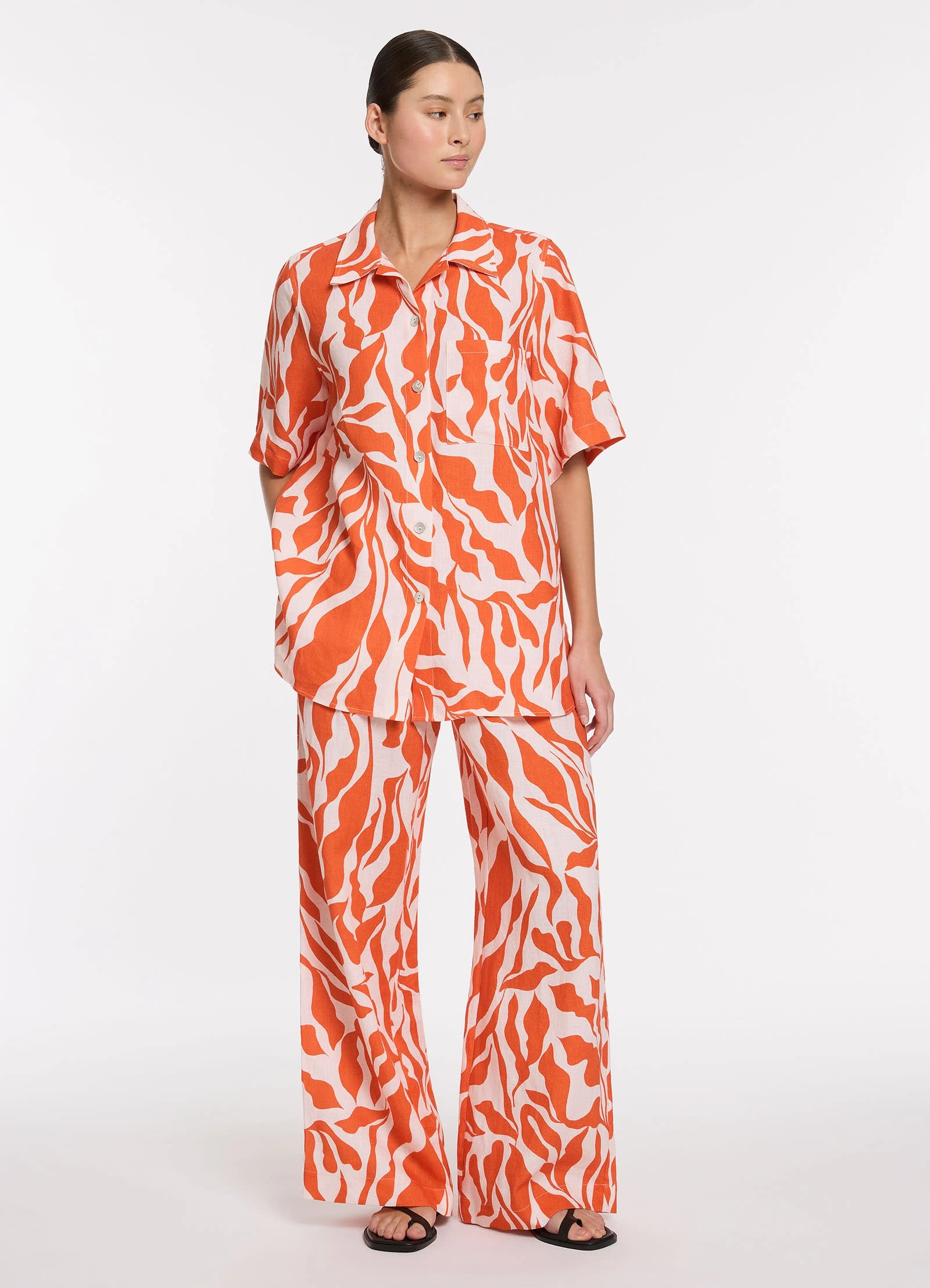 Sereno Ditsy Short Sleeve Shirt - Coral