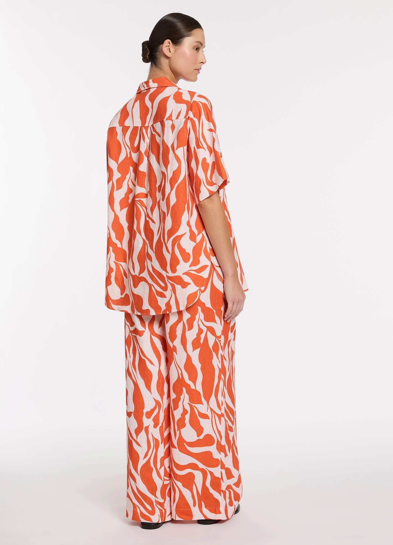 Sereno Ditsy Short Sleeve Shirt - Coral