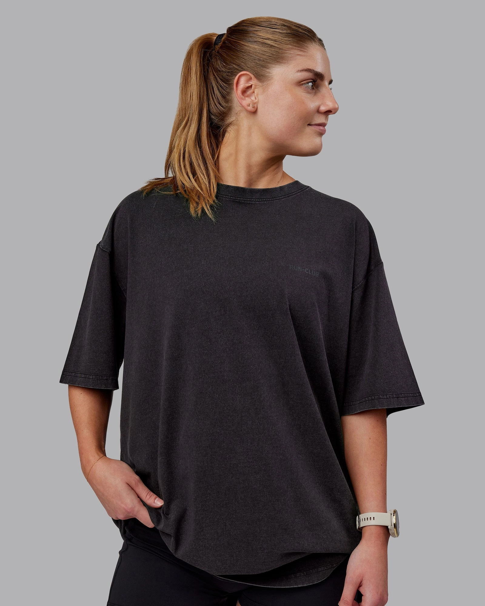 Washed RUN CLUB FLXCotton Tee Oversize - Black-Black